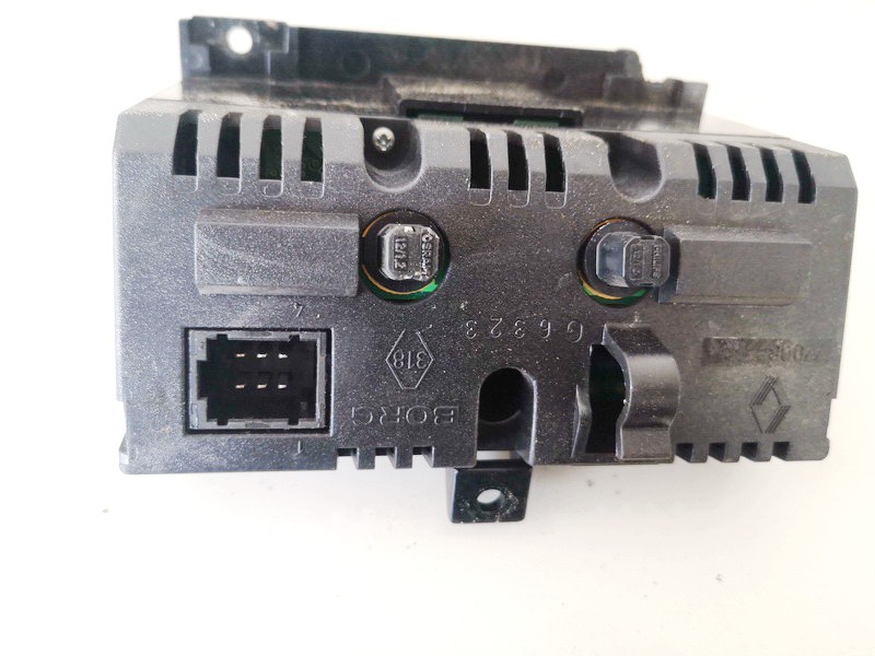 7700822081 Renault Laguna 1997 Dashboard Radio Display (Clock,Info Monitor,BORD COMPUTER) - Thumbnail 3