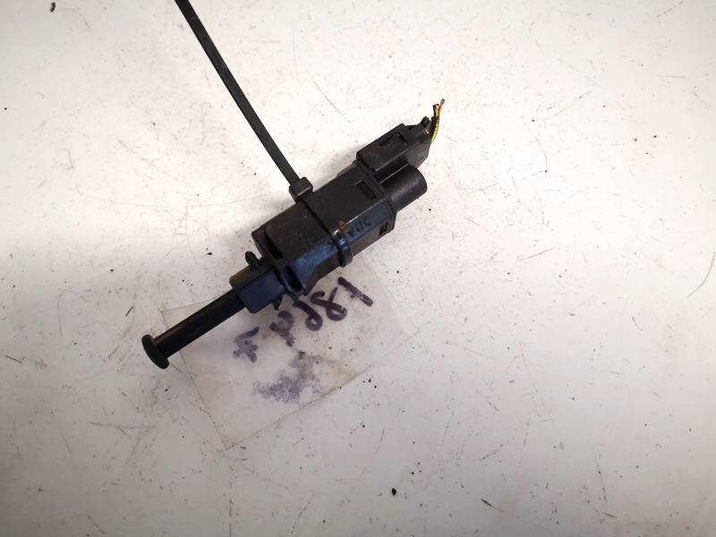 1H0927189D Volkswagen Sharan 2001 Brake Light Switch (sensor) - Switch (Pedal Contact) - Thumbnail 3