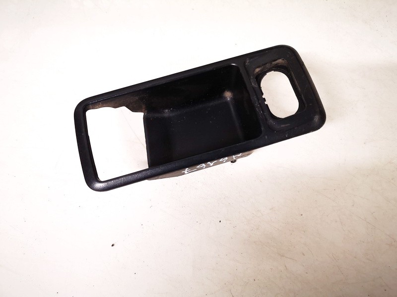 3M51226A36AEW Ford Focus 2007 Salono apdaila (plastmases)