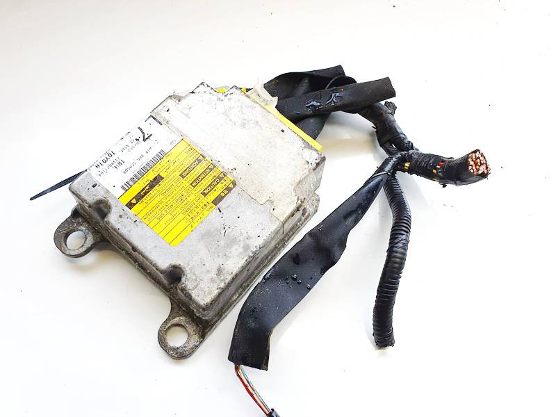 211082104 Toyota Corolla 2004 Airbag crash sensors module