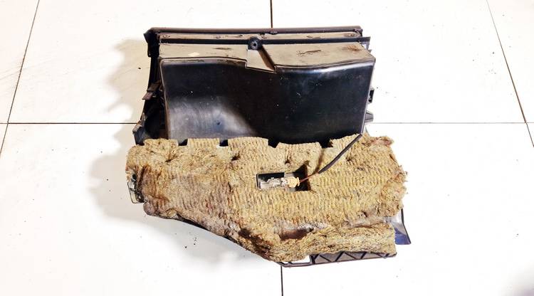 8D1857035D Audi A4 1998 Guantera - Thumbnail 2