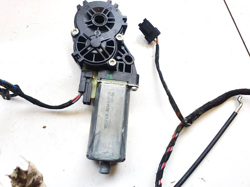 0390203225 Volkswagen Passat 1998 Seat Motor Regulator - FRONT LEFT - Thumbnail 2