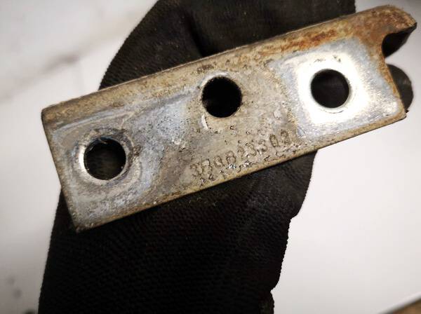 3B0823302 Volkswagen Passat 2005 BISAGRA CAPOT, Bisagras del capó - tapa del motor - DELANTERO DERECHO - Thumbnail 3