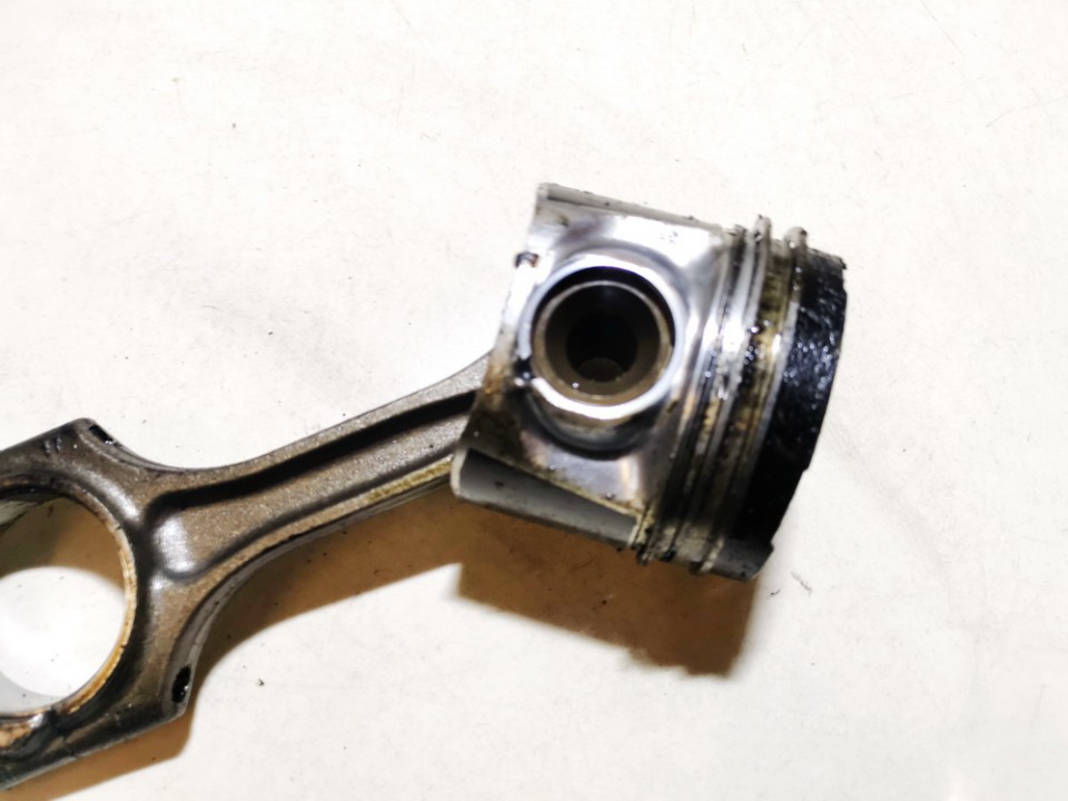 Volvo XC 60 2010 Tłok z korbowodem - Thumbnail 2