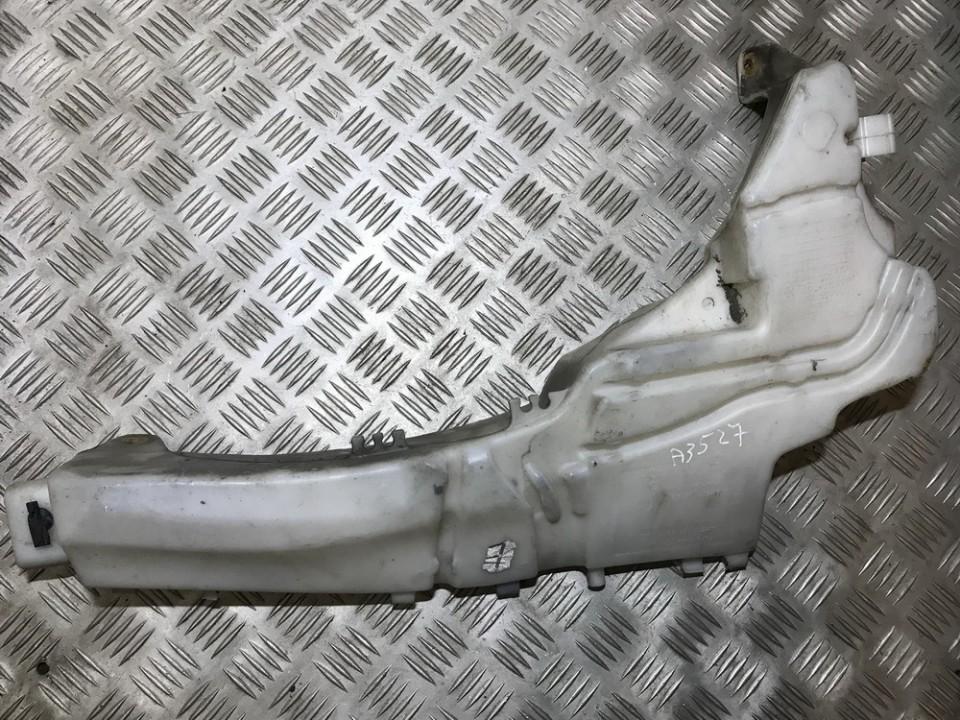 4M5113K163AG Ford Focus 2008 Tuulilasinpesunestesäiliö