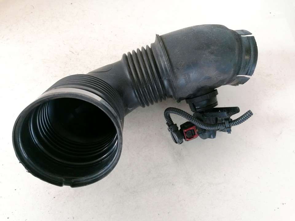 55561787 327763967 Intake Hose (Air HOSE)(Air Pipe) Opel Insignia 2011