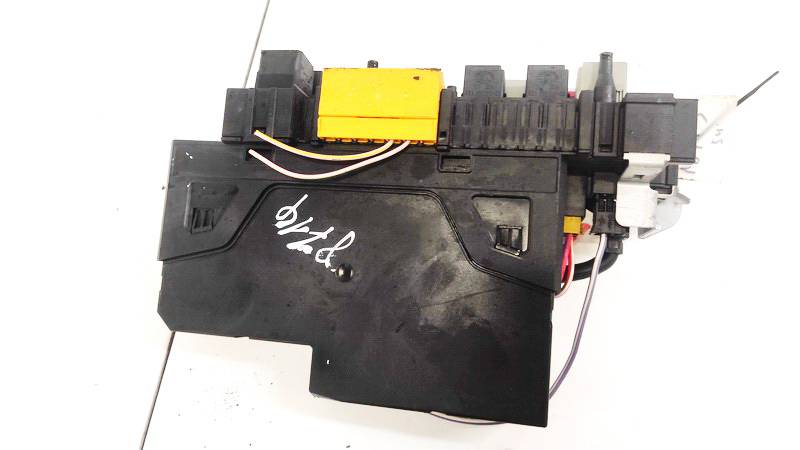 2045458401 Mercedes-Benz C-CLASS 2008 Fuse box - Thumbnail 2