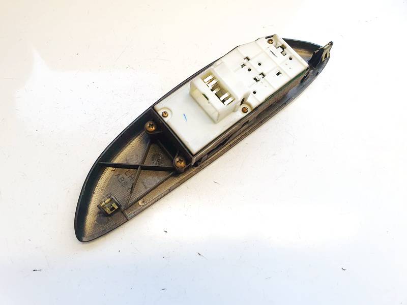 0113B99 Toyota Yaris 1999 Stiklo valdymo mygtukas (lango pakeliko mygtukai) - Thumbnail 3