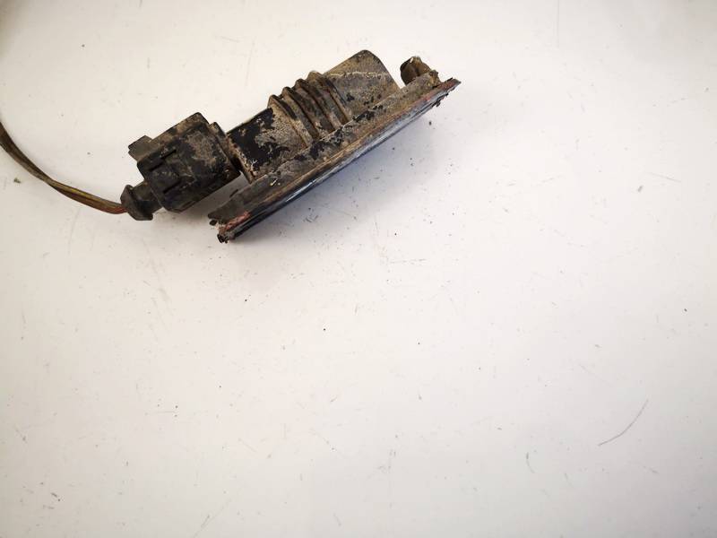 1J6943021B Seat Leon 2005 Number plate light - REAR - Thumbnail 3