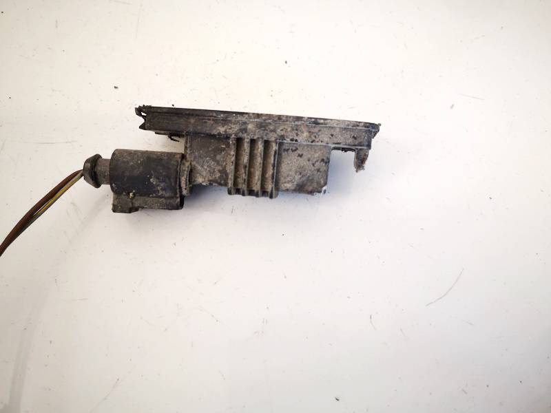 1J6943021B Seat Leon 2005 Number plate light - REAR - Thumbnail 2