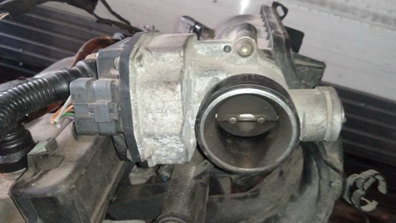 9640796280 Citroen C3 2003 CAJA MARIPOSA, VÁLVULA DE MARIPOSA (USADAS)