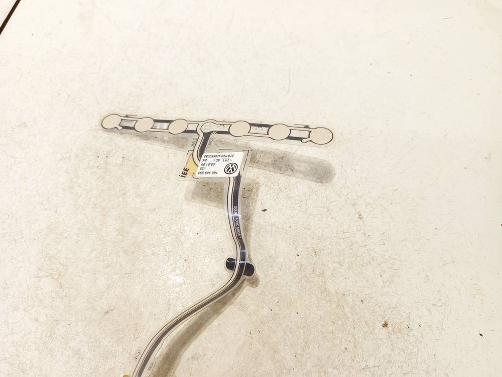 1K0963553 Hyundai i30 2010 Sedynes sildymo elementas - Thumbnail 2