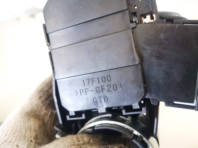 17F100 Toyota Aygo 2007 Indicator Switch (Light Stalk) - Thumbnail 3