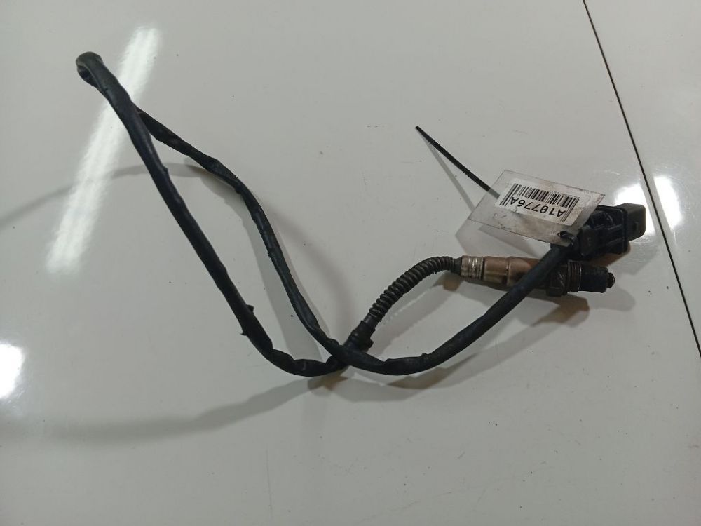 Volkswagen Passat 2005 Lambda sensor 5 wires, WHITE BLACK YELLOW GREY RED - Thumbnail 2