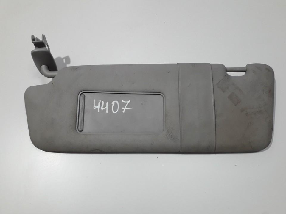 8E0857551 Audi A4 2005 Sun Visor, With Light and Mirror and Clip