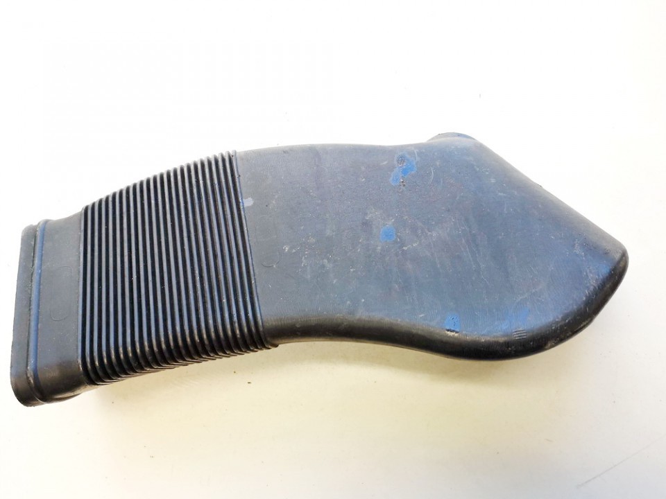 8D0129617E Volkswagen Passat 2000 Intake Hose (Air HOSE)(Air Pipe)