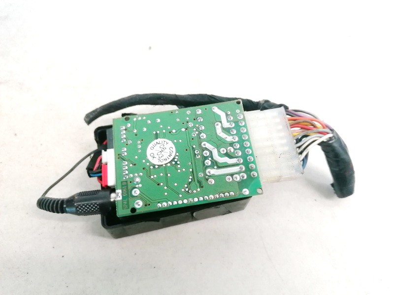 Mercedes-Benz ML-CLASS 2000 Inne komputery - Thumbnail 3