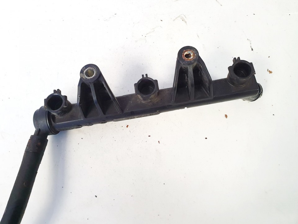 03D133319K Toyota Corolla Verso 2008 Fuel injector rail (injectors)(Fuel distributor) - Thumbnail 2
