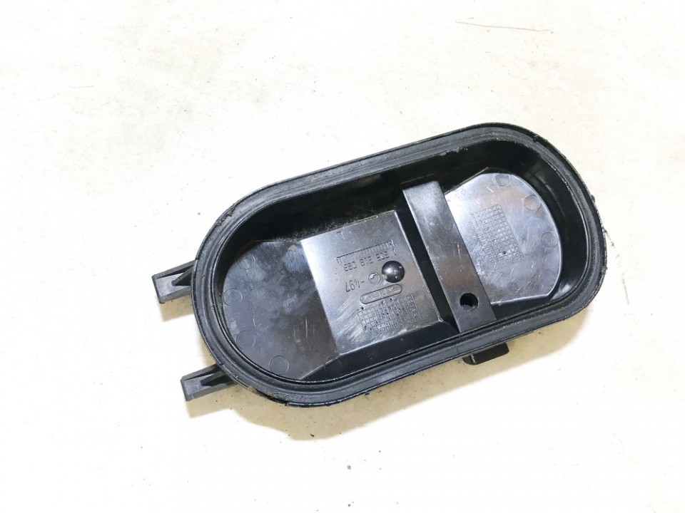 1305219093 used Headlight bulb dust cover cap Audi TT 2004 1.8L