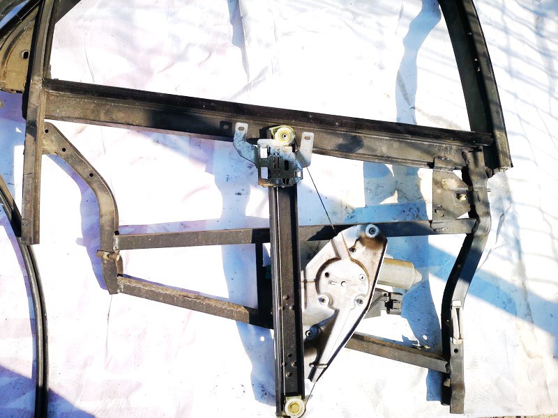 4B0839398B Audi A6 1998 Durvju loga pacēlājs - AIZMUGURE PA LABI - Thumbnail 2