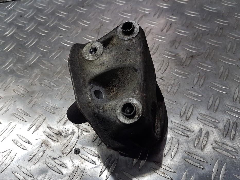 9653124780 Peugeot 307 2002 Engine Mount Bracket and Gearbox Mount Bracket