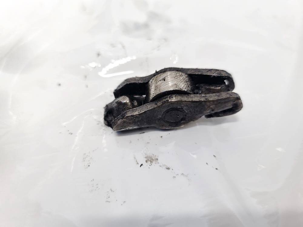 Fiat Punto 2010 Dźwignia zaworu (dźwignia popychacza zaworu, dźwignia popychacza). - Thumbnail 3