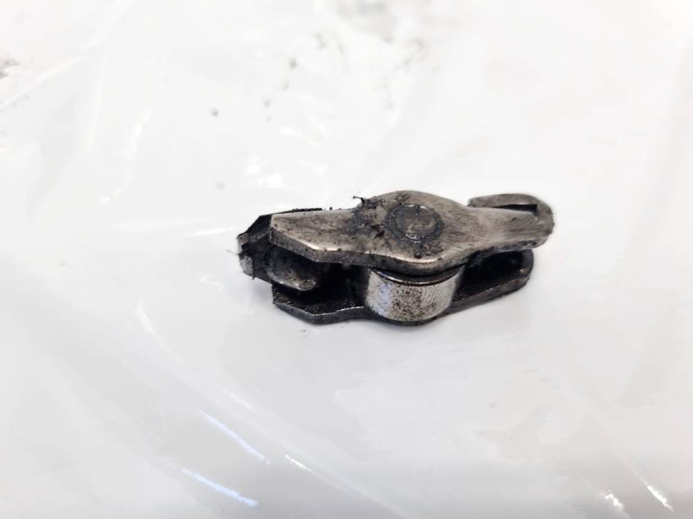 Fiat Punto 2010 Dźwignia zaworu (dźwignia popychacza zaworu, dźwignia popychacza). - Thumbnail 2