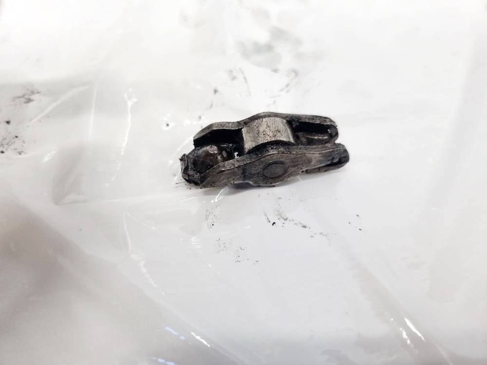 Fiat Punto 2010 Dźwignia zaworu (dźwignia popychacza zaworu, dźwignia popychacza). - Thumbnail 3