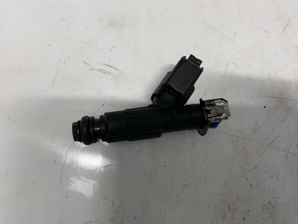 0280156154 Ford S-Max 2007 Wtryskiwacz Paliwa