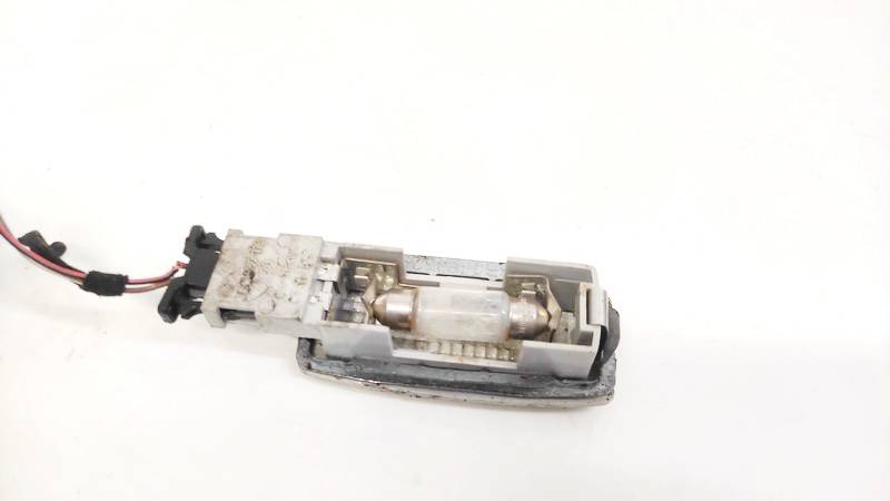 3B0947113 Skoda Superb 2002 Salona lukturiņš - Thumbnail 2