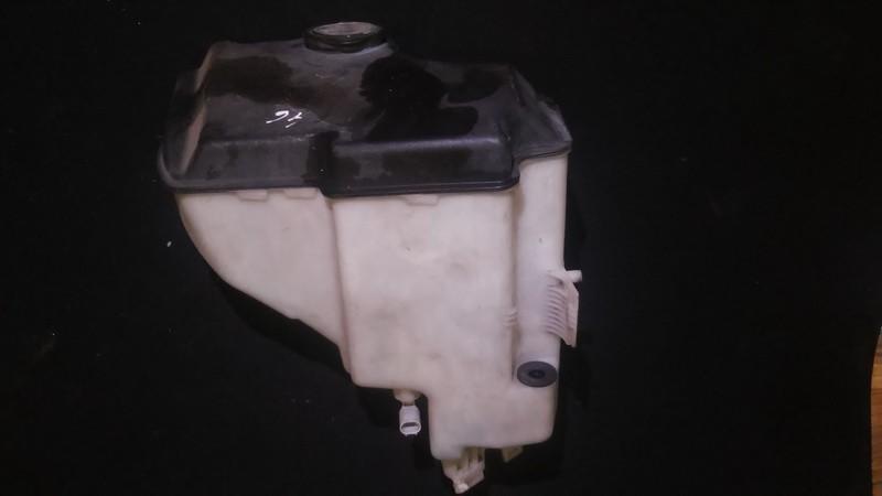 E13010016 BMW 3-Series 2001 Langu apiplovimo bakelis