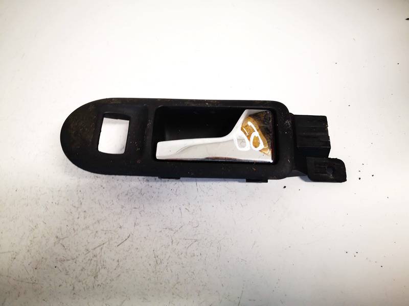 3B1837114 Volkswagen Bora 2003 Wewnętrzna klamka drzwi - PRZEDNIE PRAWE