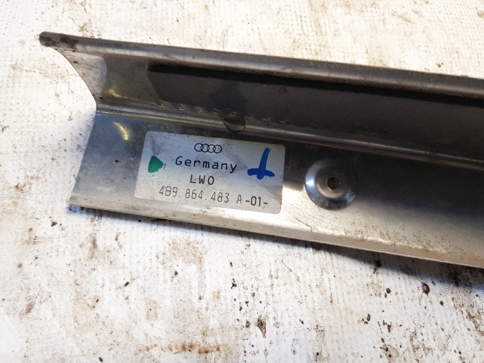 4B9864483A01 Audi A6 1998 Metal Boot Lip Cover - Thumbnail 3