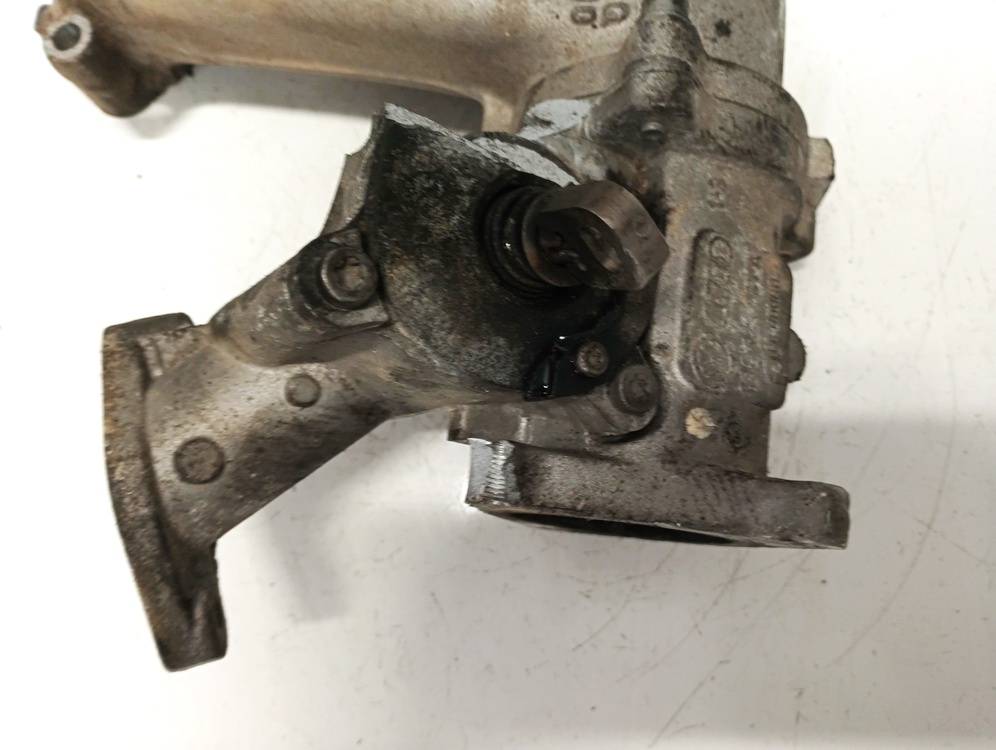 03G129637A Volkswagen Polo 2008 EGR Valve Exhaust Gas