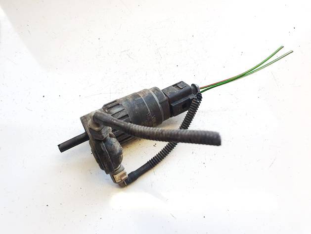 1T0955651A Volkswagen Touran 2005 Windshield Windscreen Washer Pump