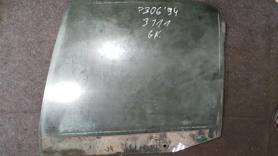 Peugeot 306 1994 Duru stiklas G.K.