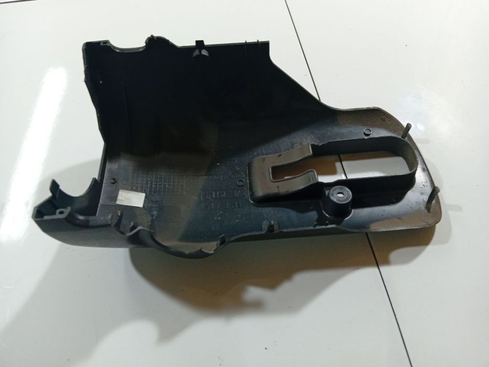 4502405020 Toyota Avensis 2006 Steering Column Cowl Trim Panel Bottom - Thumbnail 3