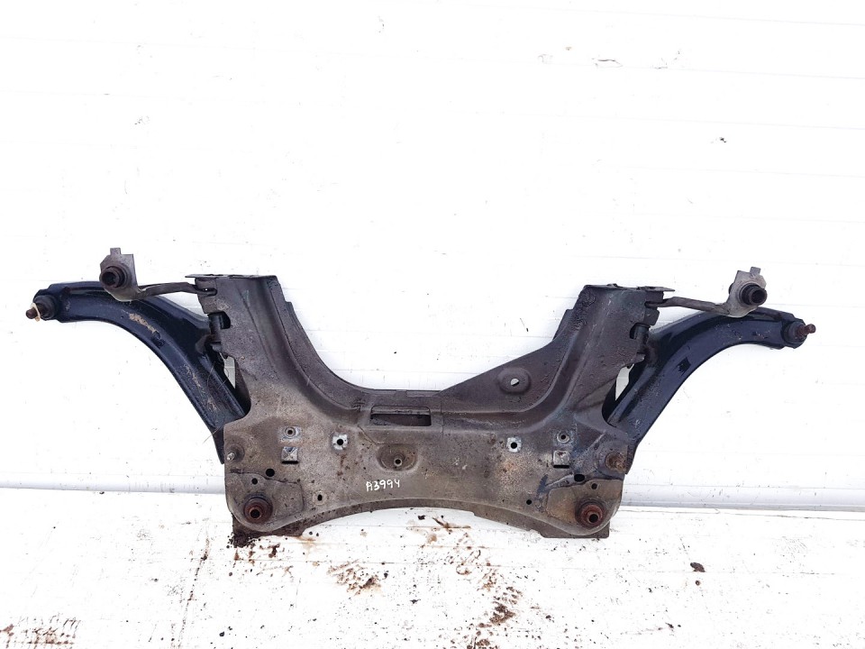 Renault Clio 2006 Belka silnika - PRZEDNIE