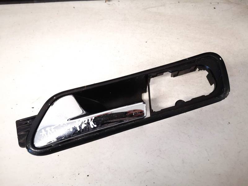 1T1837113C Volkswagen Touran 2005 Door Handle Interior - FRONT LEFT