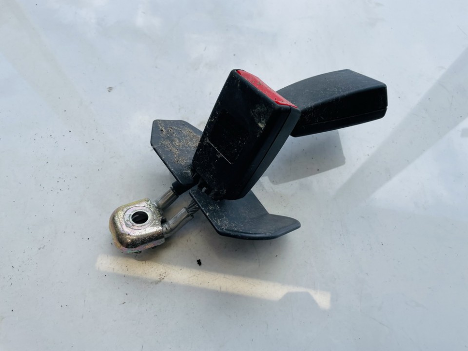 8E085773901C Audi A4 2002 Seat belt holder (Seat belt Buckle) - REAR RIGHT
