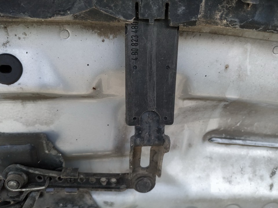 Audi A6 1998 Motorhaubenöffner Griff Hebel - Thumbnail 3