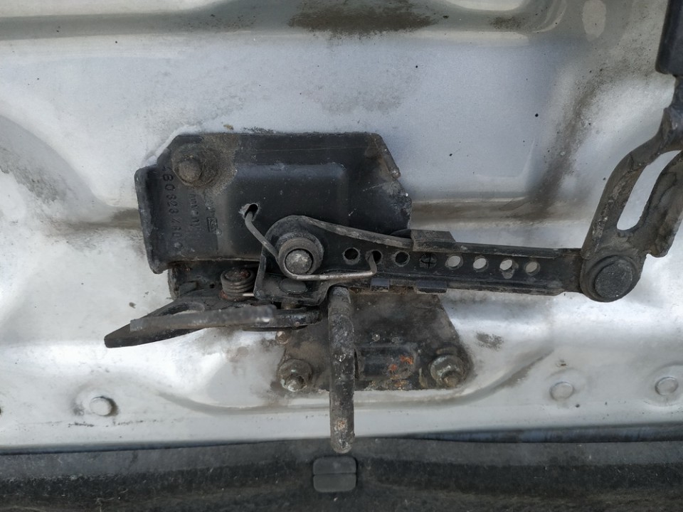 Audi A6 1998 Motorhaubenöffner Griff Hebel - Thumbnail 2