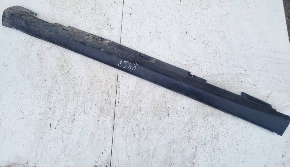 758510F010 Toyota Corolla Verso 2004 Right Sill Moulding
