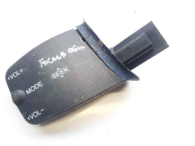 3M5T14K147AD Ford Focus 2007 Radio control switch (Switch radio Control)