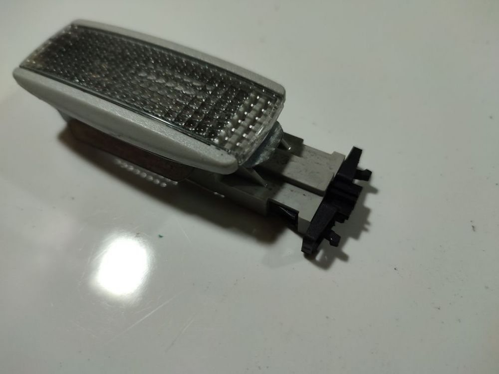 3B0947113 Seat Toledo 2005 Innenraumleuchte Leseleuchte - Thumbnail 2