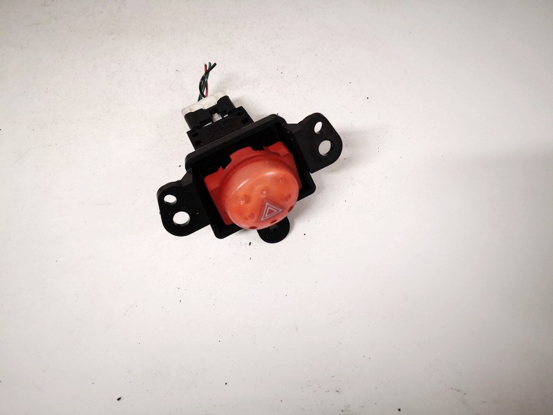 NILES06016 Nissan Almera Tino 2001 Hätävilkkujen kytkin