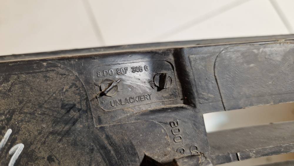 8D0807346G Audi A4 1998 Bumper Grille - FRONT RIGHT - Thumbnail 3