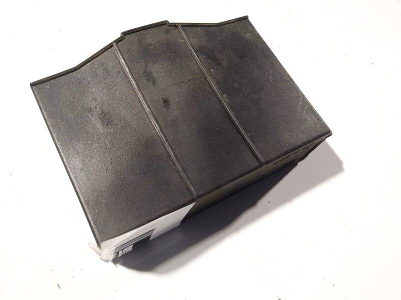 90589541 Opel Astra 2002 Skrzynka bezpieczników