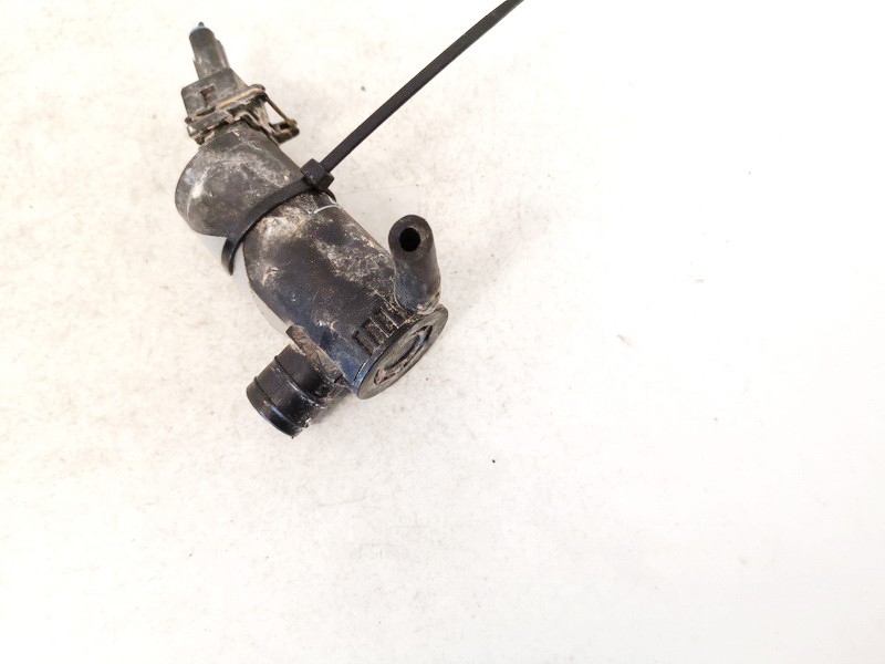 21516 used Windshield Windscreen Washer Pump SAAB 93 2007 1.9L