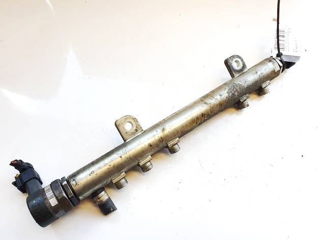 0281002507 Opel Corsa 2007 Fuel injector rail (injectors)(Fuel distributor)